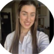 Estudiante de magisterio de primaria, futura profesora del colegio con muchas ideas y metodologías de aprendizaje.